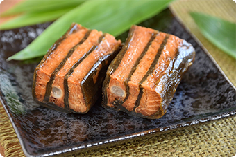 サーモンと昆布の重ね巻き